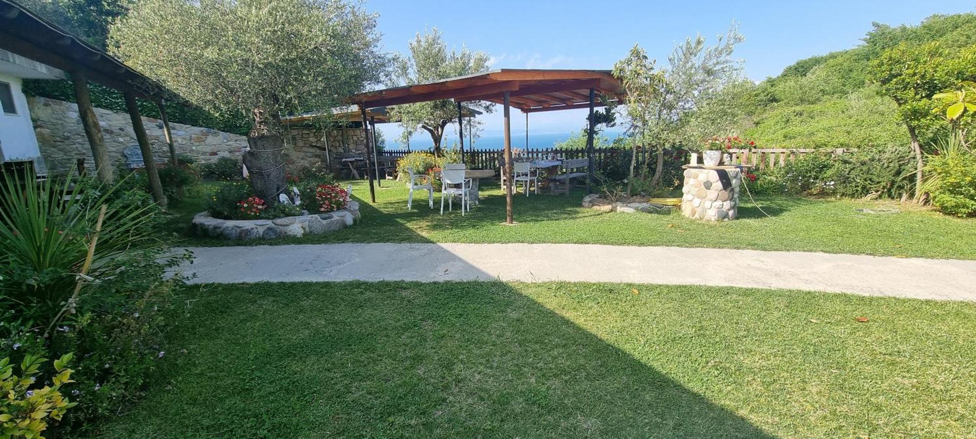 Hotel Restorant Olti Shetaj Luaran gambar